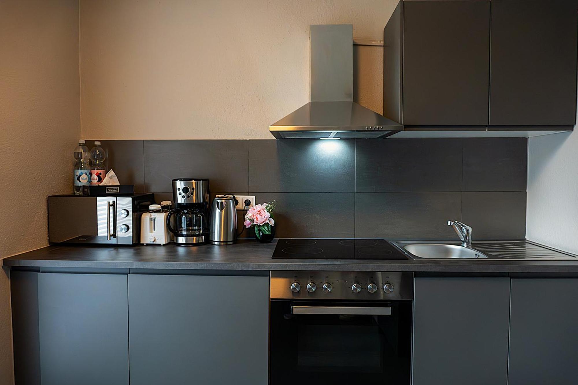 Liro Jaegerstrasse Aparthotel